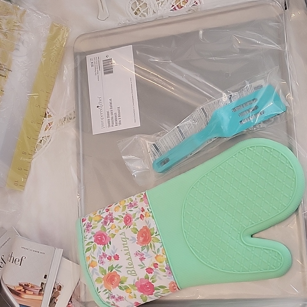 Pampered Chef Cookie Sheet Bundle